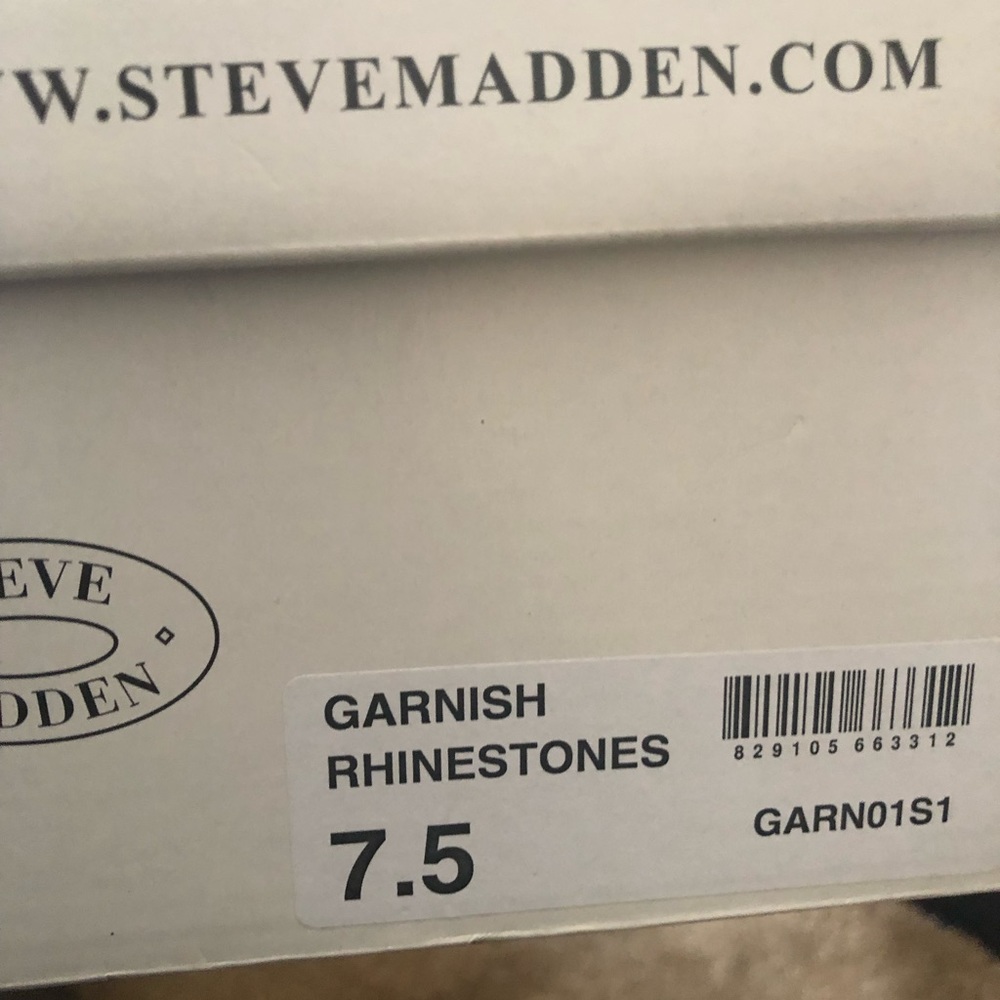 Steve Madden Garnish Rhinestone Sandals-7.5 - Picture 6 of 6
